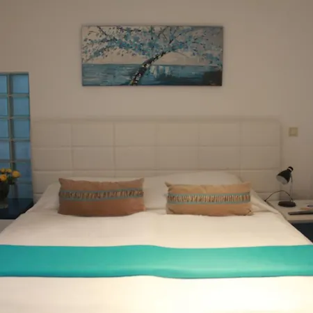 Apartment Furstenwall Düsseldorf